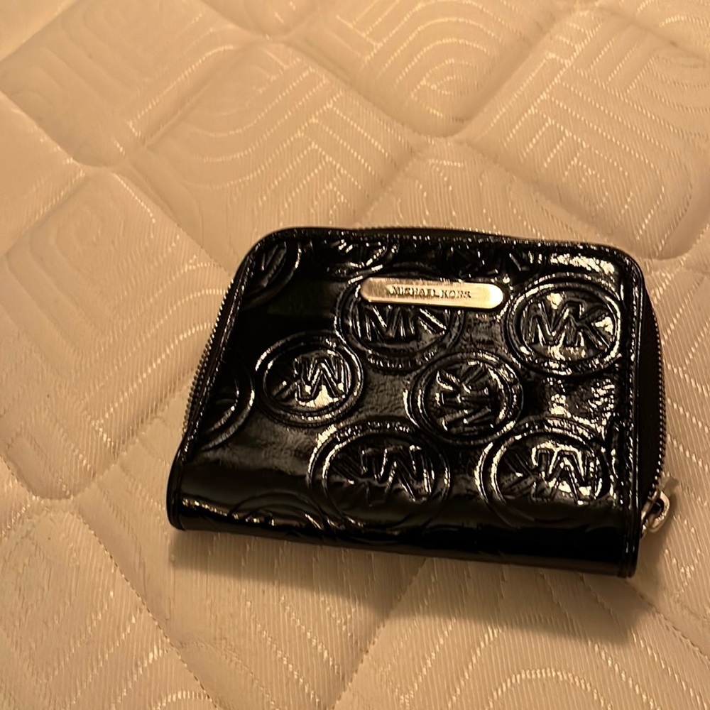 MK wallet